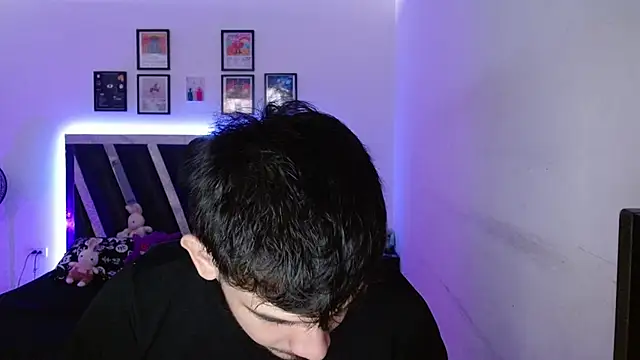 Snapshot of Sebasxxl12 chatting on 18, 10, 2025 Sebasxxl12 online show from 18, 10, 2025