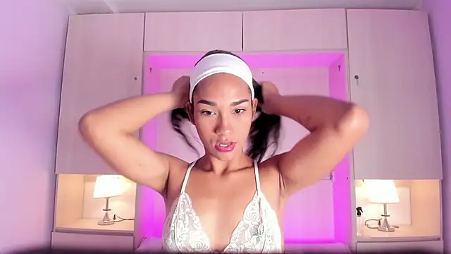 AnahiCollins online show from 26, 3, 2026