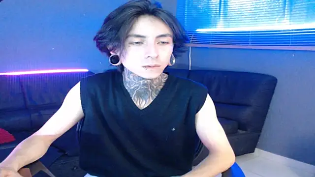 Kuregari xs online show from 10, 11, 2025