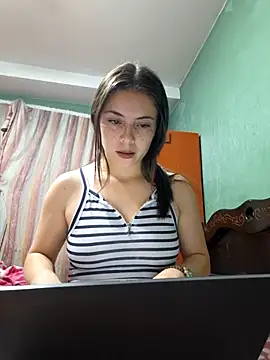 EmmaValencia  online show from 21, 11, 2025