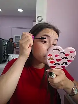 Snapshot of EmmaValencia_ chatting on 22, 4, 2026 EmmaValencia online show from 22, 4, 2026