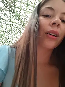 Snapshot of EmmaValencia_ chatting on 12, 5, 2026 EmmaValencia online show from 12, 5, 2026
