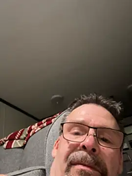Snapshot of Rivers421 chatting on 12, 6, 2026 Rivers421 online show from 12, 6, 2026