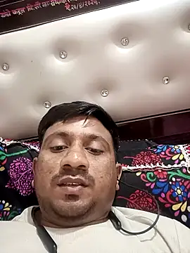 SlipperyRebound0 online show from 28, 9, 2025