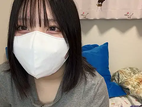 YUKINA 00 online show from 28, 9, 2025