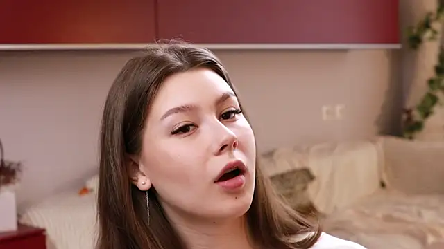 MondoNeko online show from 4, 10, 2025