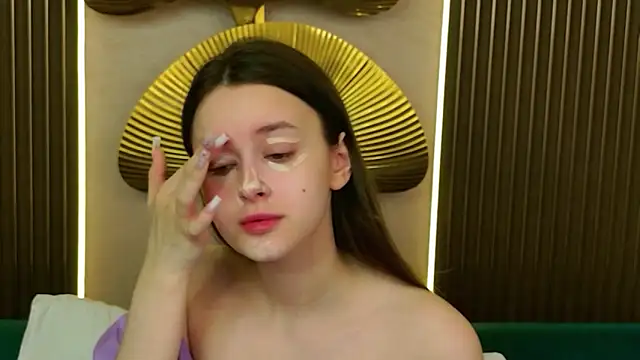 EvaSwen online show from 13, 4, 2026