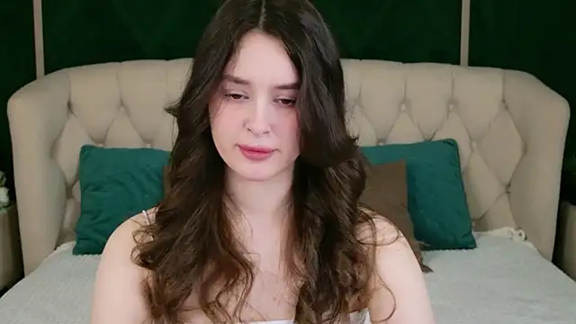 EvaSwen online show from 18, 4, 2026