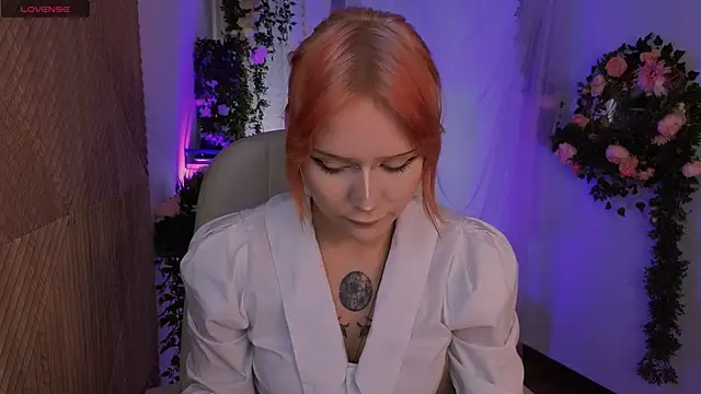 kitten murray  online show from 13, 10, 2025