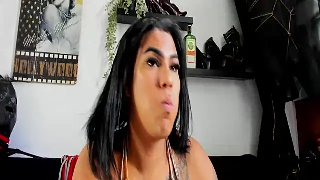 Snapshot of RobertaxGutierrez chatting on 20, 5, 2026 RobertaxGutierrez online show from 20, 5, 2026