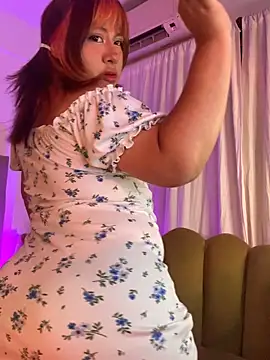 Snapshot of AngelicMoon3 chatting on 4, 10, 2025 AngelicMoon3 online show from 4, 10, 2025