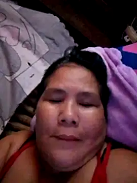 Snapshot of milagrose_rose chatting on 23, 4, 2026 milagrose rose online show from 23, 4, 2026