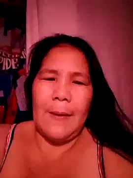 Snapshot of milagrose_rose chatting on 7, 5, 2026 milagrose rose online show from 7, 5, 2026