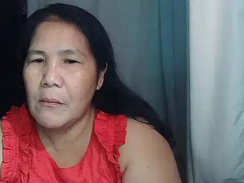 Snapshot of milagrose_rose chatting on 8, 5, 2026 milagrose rose online show from 8, 5, 2026