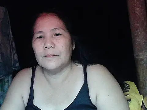 Snapshot of milagrose_rose chatting on 14, 5, 2026 milagrose rose online show from 14, 5, 2026