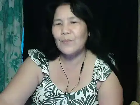 Snapshot of milagrose_rose chatting on 15, 5, 2026 milagrose rose online show from 15, 5, 2026