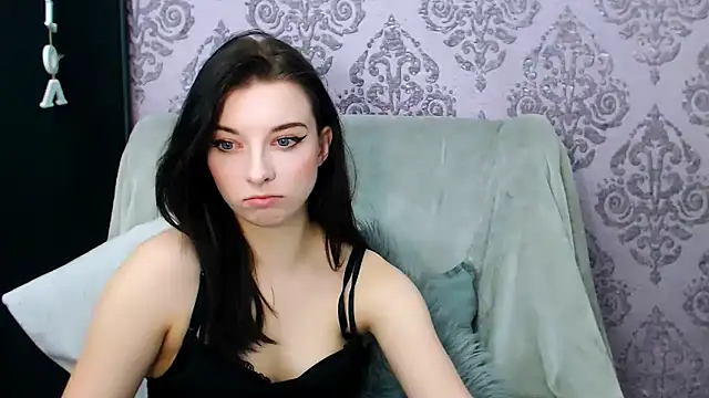 DominantLuna online show from 6, 1, 2026