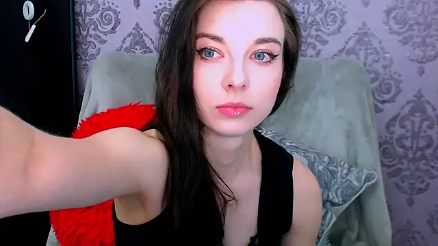 Snapshot of DominantLuna chatting on 20, 5, 2026 DominantLuna online show from 20, 5, 2026