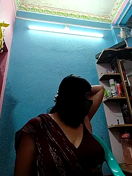 Snapshot of somadey1 chatting on 3, 10, 2025 somadey1 online show from 3, 10, 2025