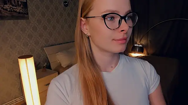 Snapshot of LibbyVenzeio chatting on 29, 10, 2025 LibbyVenzeio online show from 29, 10, 2025