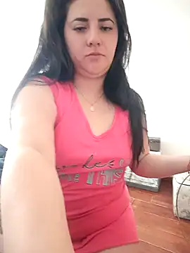 Snapshot of saraaa__ chatting on 3, 10, 2025 saraaa online show from 3, 10, 2025