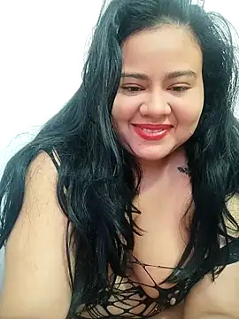 Snapshot of Tania_cruz_ chatting on 9, 5, 2026 Tania cruz online show from 9, 5, 2026