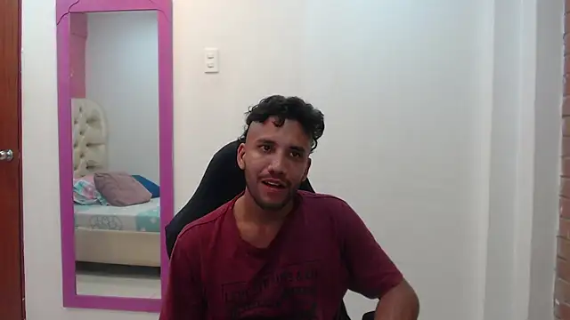 Juan FelipeX01 online show from 28, 2, 2026