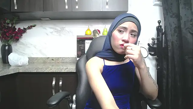 Neesha   online show from 24, 11, 2025