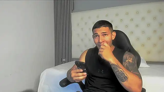 venedic bull online show from 11, 11, 2025