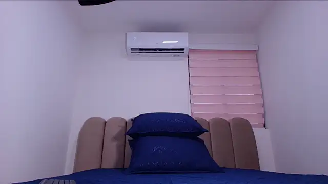 ashly mr online show from 2, 12, 2025