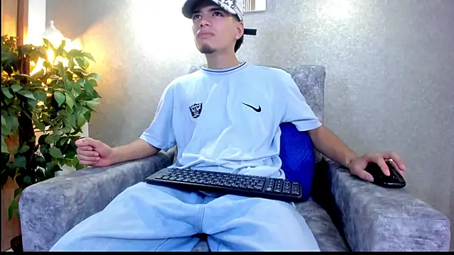 Axelwiliams online show from 10, 10, 2025