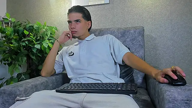 Axelwiliams online show from 17, 11, 2025