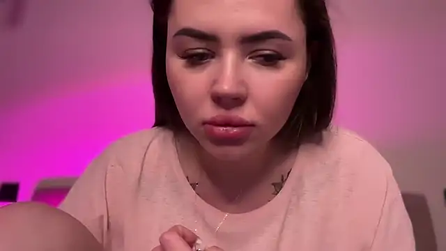 Snapshot of AlmaryKim chatting on 28, 11, 2025 AlmaryKim online show from 28, 11, 2025