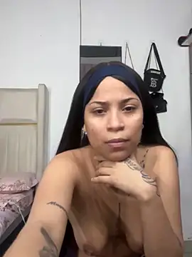 Snapshot of Dahana_22 chatting on 4, 10, 2025 Dahana 22 online show from 4, 10, 2025