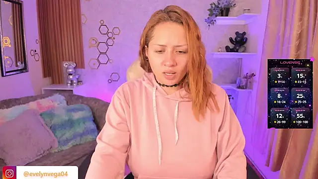 EvelynVega0 online show from 24, 2, 2026