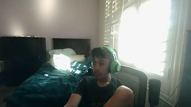 Snapshot of youngasianboy2007 chatting on 4, 2, 2026 youngasianboy2007 online show from 4, 2, 2026