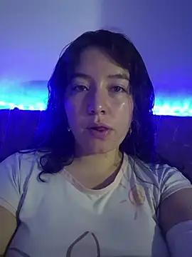 annyaparis online show from 8, 1, 2026