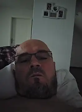 Snapshot of Croatiabisex chatting on 6, 10, 2025 Croatiabisex online show from 6, 10, 2025