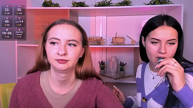 Snapshot of vivy_star1 chatting on 22, 10, 2025 vivy star1 online show from 22, 10, 2025