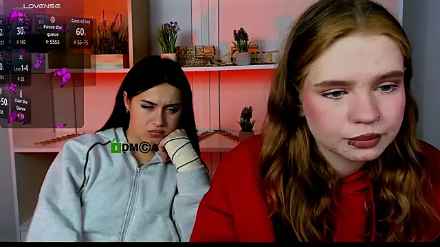 Snapshot of vivy_star1 chatting on 9, 11, 2025 vivy star1 online show from 9, 11, 2025