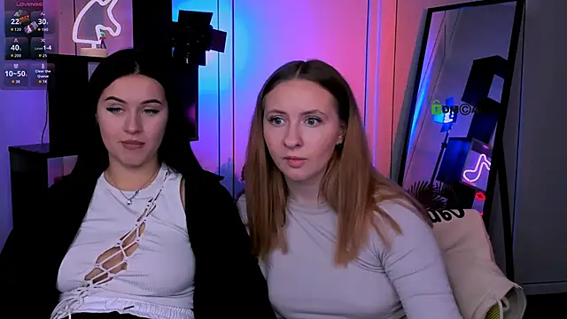 Snapshot of vivy_star1 chatting on 13, 11, 2025 vivy star1 online show from 13, 11, 2025