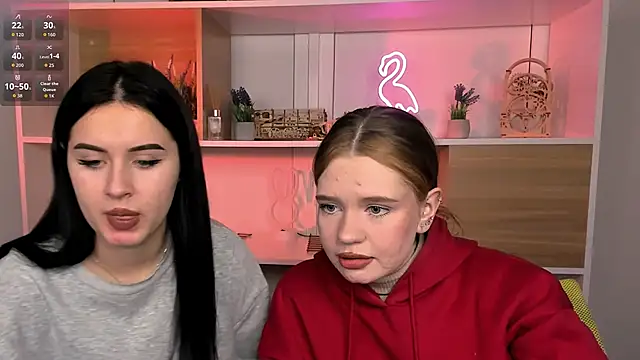 Snapshot of vivy_star1 chatting on 22, 11, 2025 vivy star1 online show from 22, 11, 2025