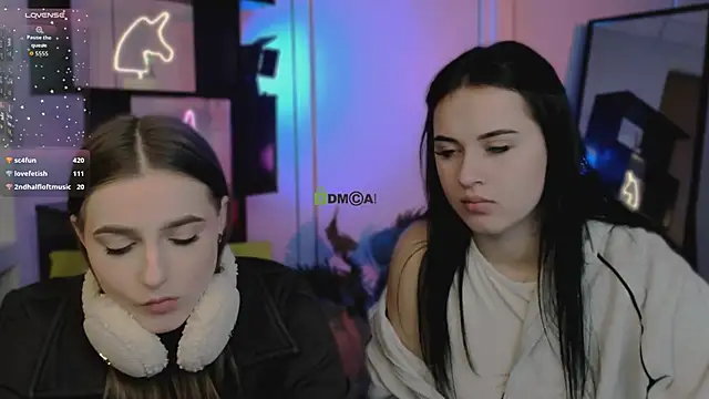 Snapshot of vivy_star1 chatting on 24, 11, 2025 vivy star1 online show from 24, 11, 2025