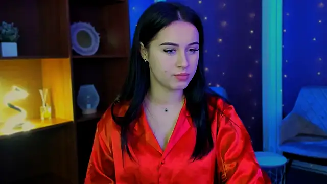 Snapshot of vivy_star1 chatting on 1, 12, 2025 vivy star1 online show from 1, 12, 2025