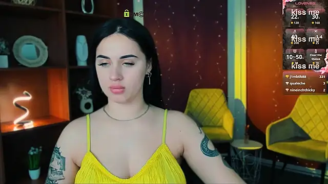 Snapshot of vivy_star1 chatting on 19, 5, 2026 vivy star1 online show from 19, 5, 2026