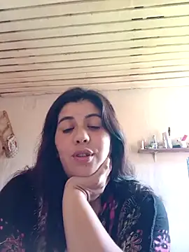 Snapshot of Benditofetiche chatting on 5, 12, 2025 Benditofetiche online show from 5, 12, 2025