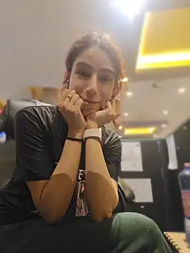 YuriXo online show from 2, 6, 2026