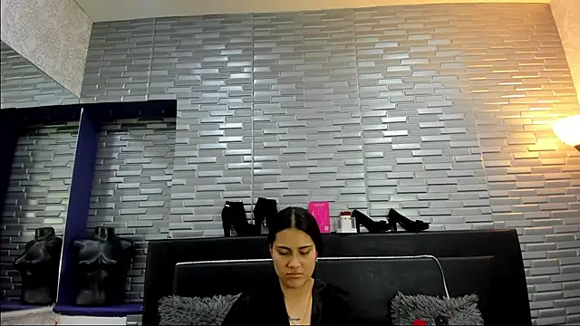 ChloeMorelli online show from 15, 10, 2025