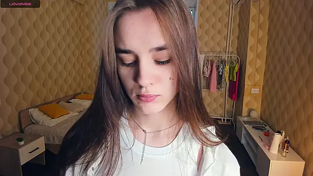 JinnyMcie online show from 21, 12, 2025