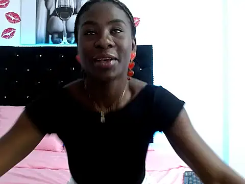 Snapshot of NaomiRosexxx chatting on 8, 10, 2025 NaomiRosexxx online show from 8, 10, 2025